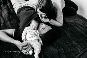 Photographe nouveau-né à domicile à Lyon