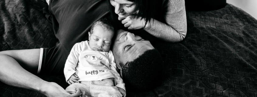 Photographe nouveau-né à domicile à Lyon