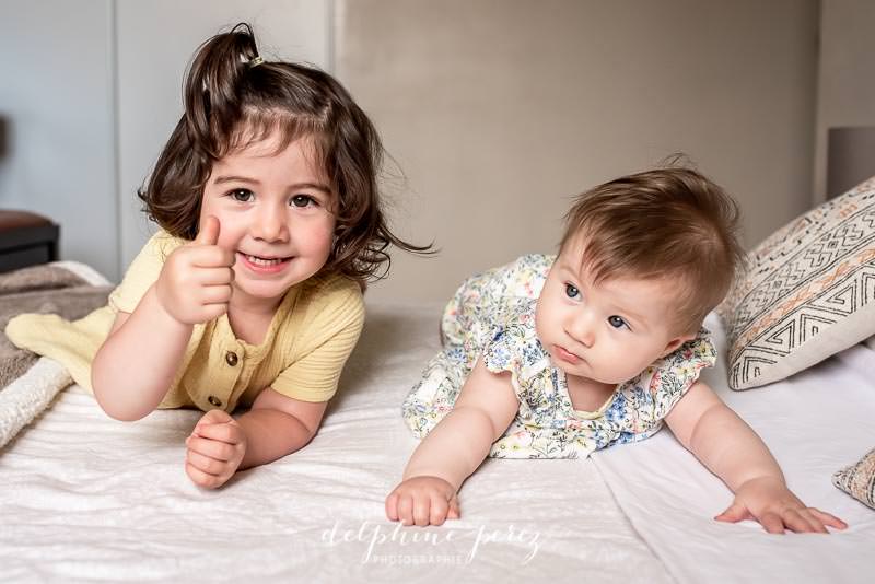 Photographe enfants et familles avec N. et A.