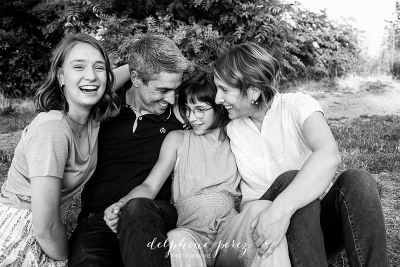 Séance photo en famille avec photographe professionnelle près de Lyon 69, Auvergne-Rhône-Alpes